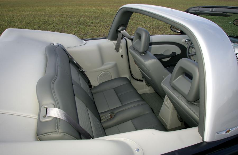 Интерьер Chrysler PT Cruiser Convertible (PT) 2005 года  (WW) (фото 89 из 129)